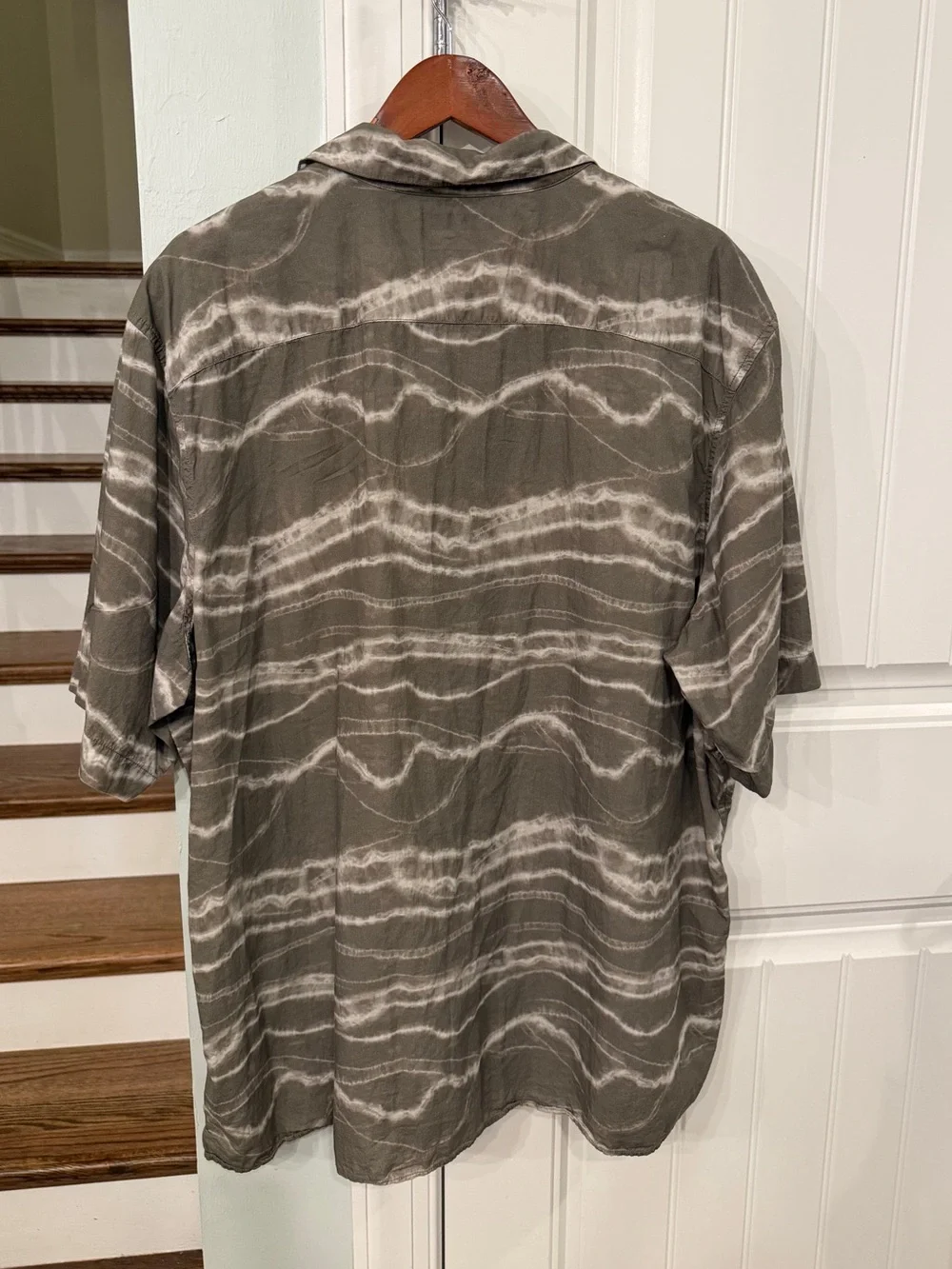 Banana Republic XXL Tall Organic Cotton Army GreenMarble Print Camp Collar Shirt